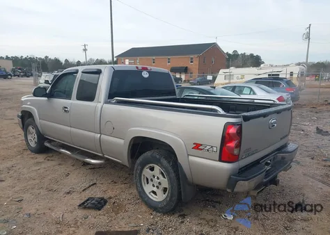 2004 Chevrolet Silverado 1500 Z71 из США, поврежденный, VIN 1GCEK19T64E171881